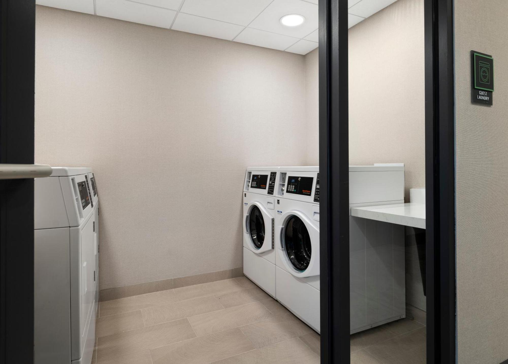 Holiday Inn - Cincinnati - Liberty Way By Ihg West Chester Exteriör bild